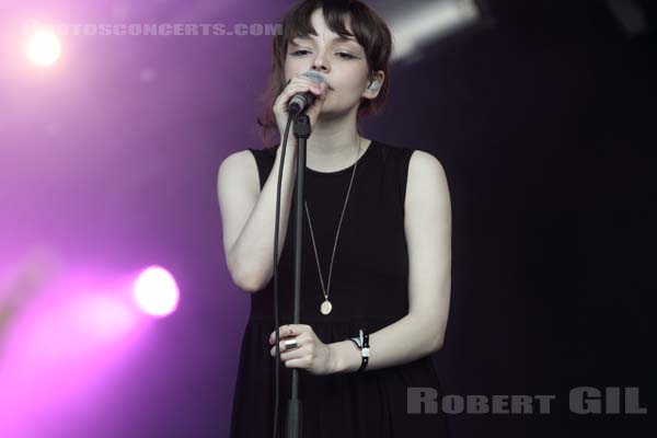 CHVRCHES - 2013-07-07 - BELFORT - Presqu'ile du Malsaucy - Lauren Eve Mayberry